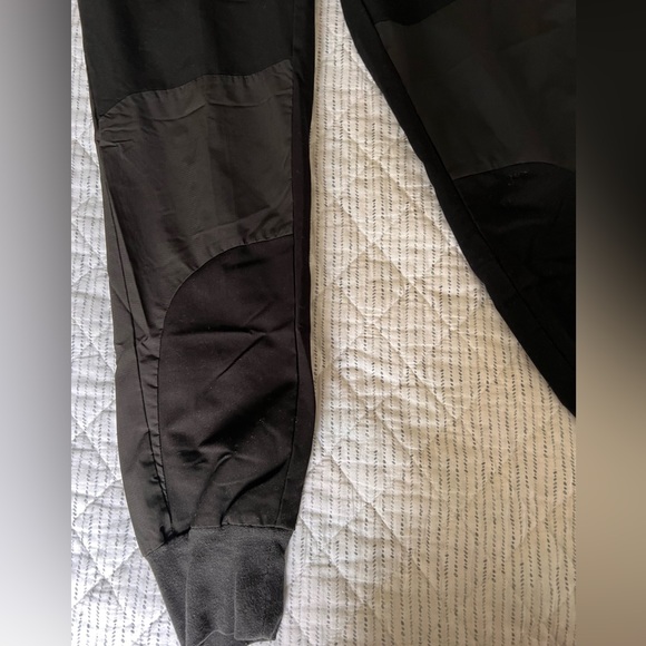 DINSEY X FIGS COLLAB - Picture 6 of 16